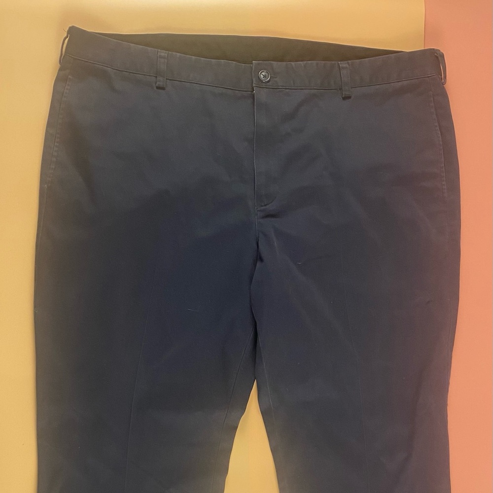 L.L. Bean | Men’s Navy Blue Khaki Standard Fit Pants | Size 42 X 29